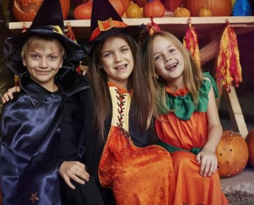 How Halloween costumes can spread lice